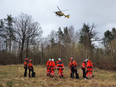 Výcvik leteckých záchranářů na základně Kryštof 13